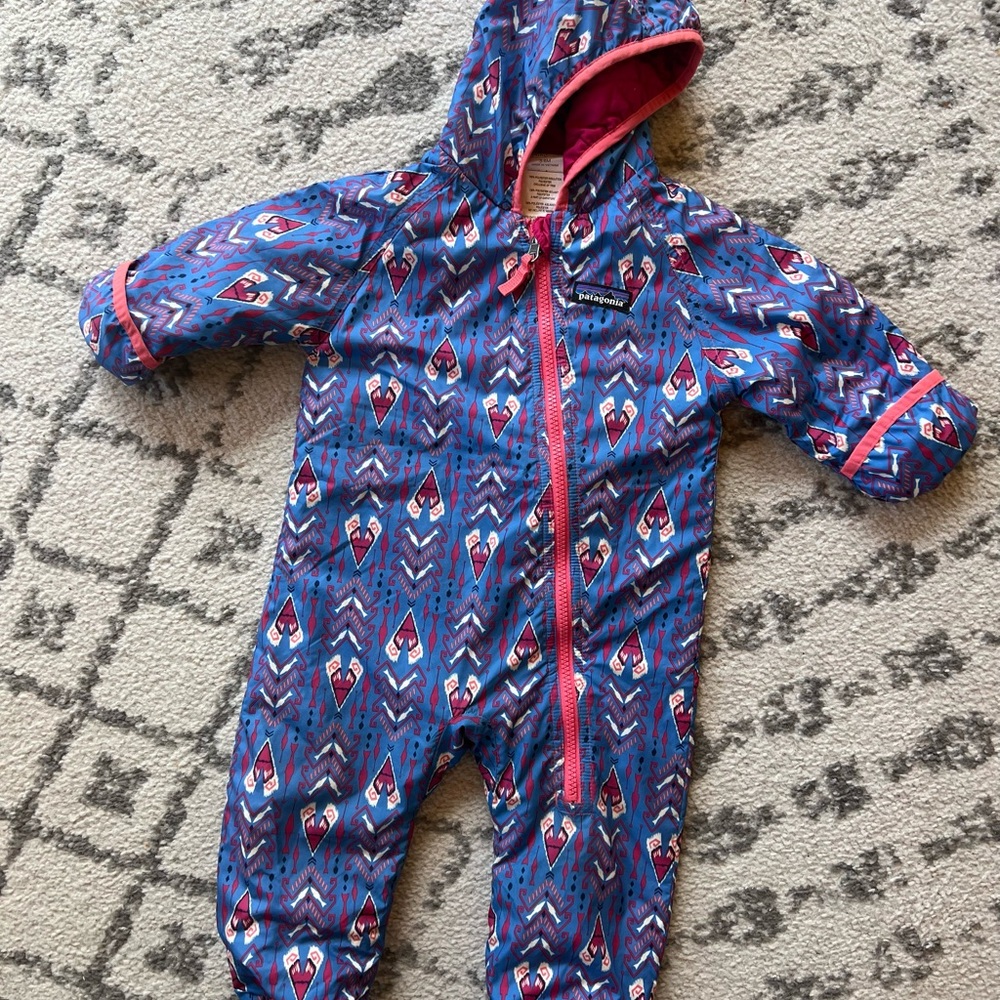 Patagonia Reversible Puffball Bunting 3-6 months
